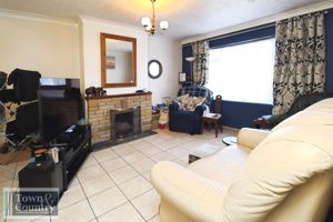 RYE CLOSE- click for photo gallery